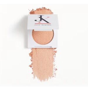 ❌3 for $15 Just Ximena Highlighter in Sparkling Champagne